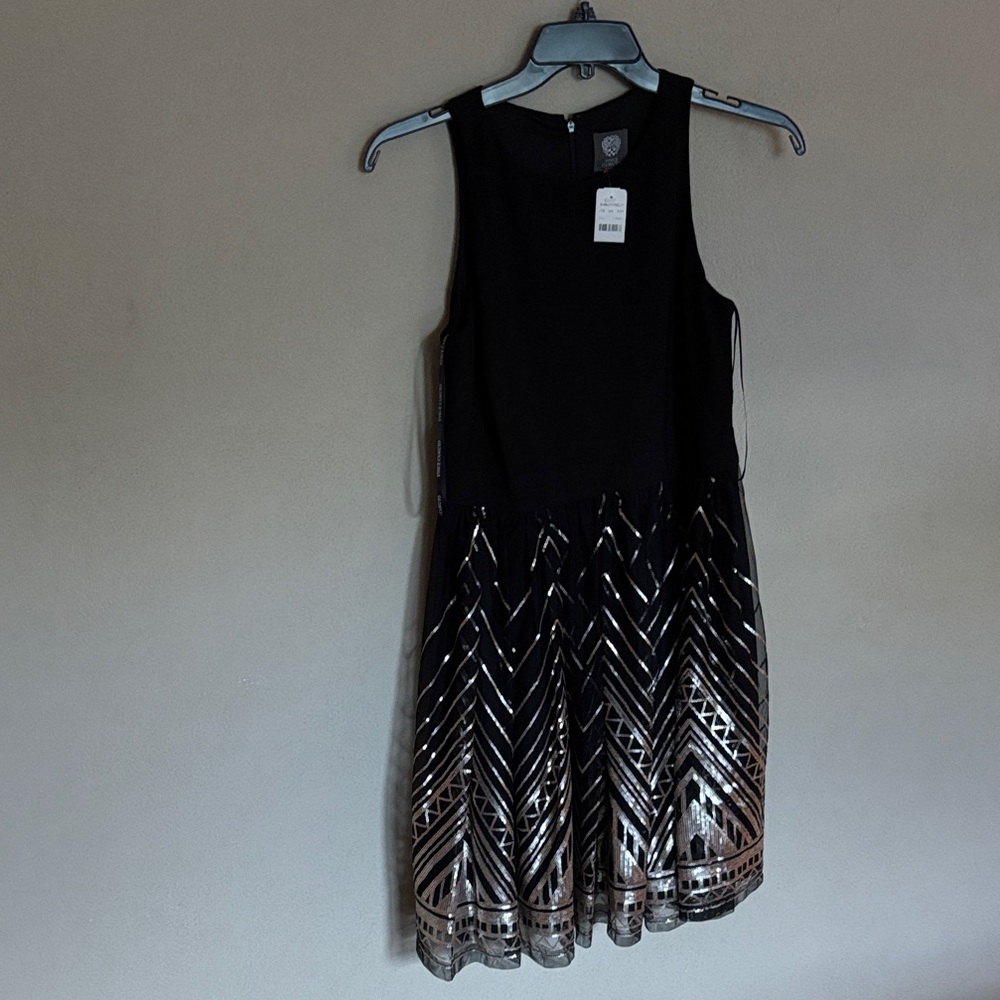 Vince Camuto Black and Gold Midi Dress